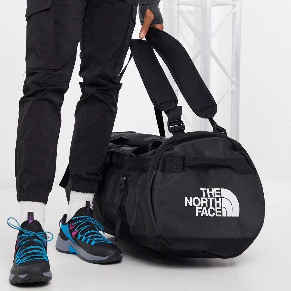 The North Face Base Camp Duffel Bag size XL - Picture 3 of 15